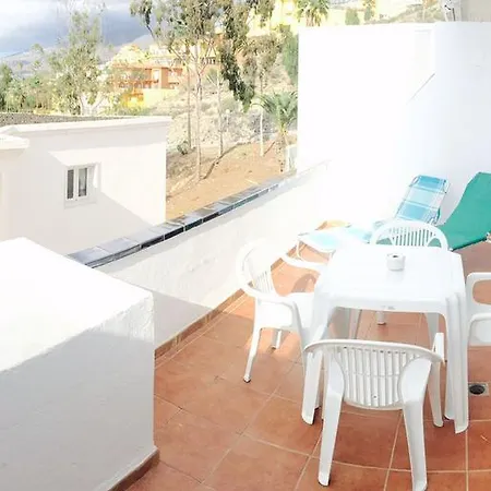 Apartment Colina Blanca *
